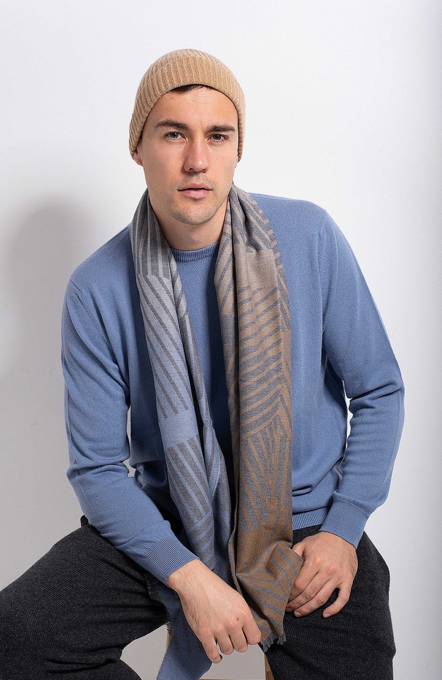 Men JOHNSTONS OF ELGIN | Geometric Ombre Merino Scarf